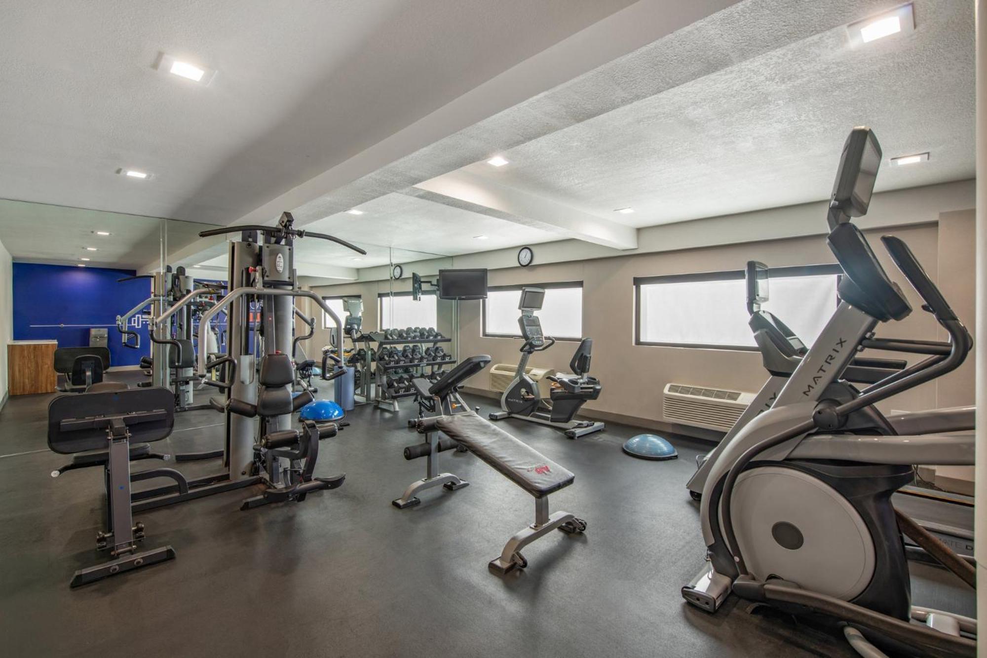 Holiday Inn Express San Diego South - National City By Ihg Екстер'єр фото